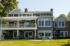 10 - Back - Lake View